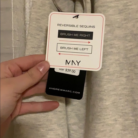 Sweater - Picture 5 of 7